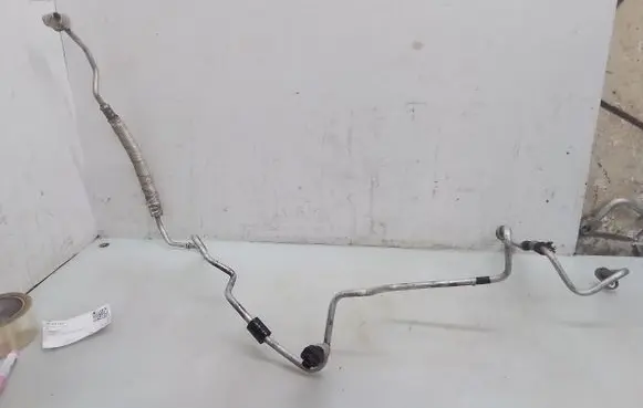Volkswagen Fox Air conditioning (A/C) pipe/hose