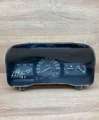 Ford Escort Speedometer (instrument cluster) 91AB10C956AB 91AB10841AC