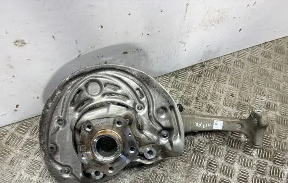 Audi A5 Front wheel hub 8B3407241F