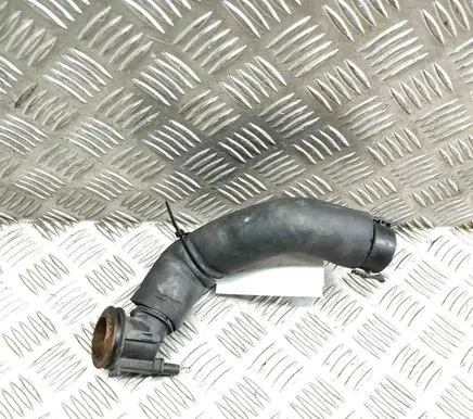 BMW 3 GT F34 Breather hose/pipe 7588417
