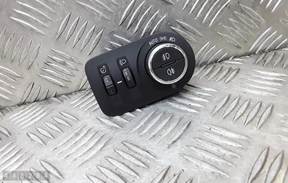 Opel Grandland X Light switch 39085926
