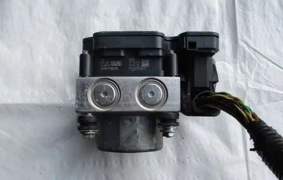 Nissan Micra ABS Pump 0265242031