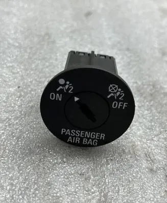 Opel Insignia A Passenger airbag on/off switch 13268602