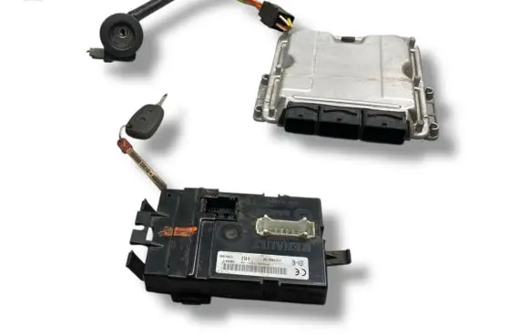 Renault Trafic II (X83) Engine ECU kit and lock set 0281010632 8200051608 8200204836