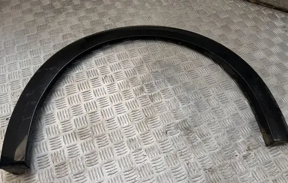 Peugeot 208 II Fender trim (molding) 9823301180