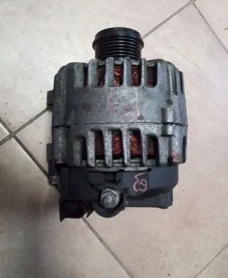 Ford Focus Generator/alternator AV6N10300GC