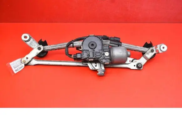 Front wiper linkage and motor