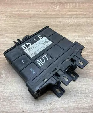 Audi A4 S4 B5 8D Gearbox control unit/module 01M927733AJ 5WK3351A