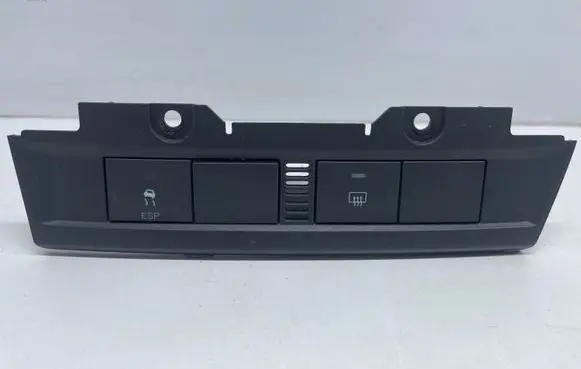 Ford Focus Windscreen/window heater switch 4M5113D734BB