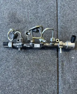 Volkswagen Multivan T6 Fuel main line pipe 04L906054 661825165805