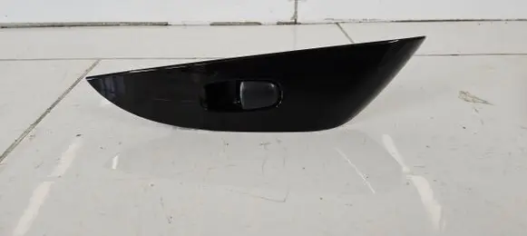 Nissan Leaf II (ZE1) Electric window control switch 829603NL0A