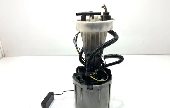 Audi A4 S4 B7 8E 8H In-tank fuel pump 8E0919050AC