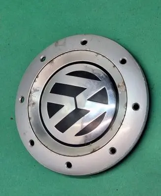 Volkswagen Golf V Original wheel cap 1K0601149E