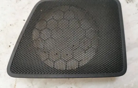 Volkswagen Caddy Side speaker trim/cover 2K0858426