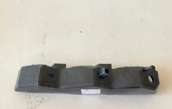 Hyundai ix20 Front bumper mounting bracket 865131K000