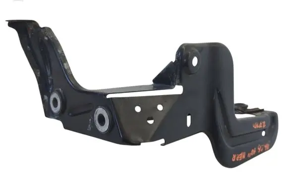 Audi A6 S6 C6 4F Intercooler pipe mounting bracket 4F0145814S