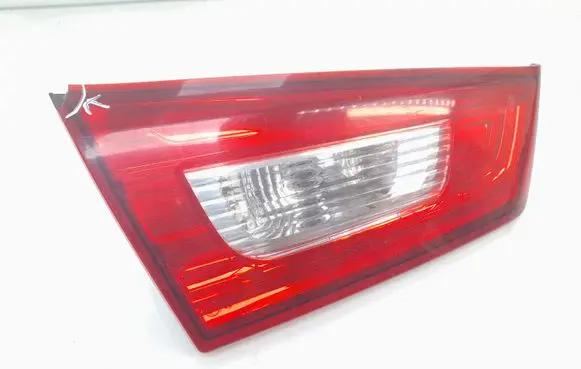 Mitsubishi ASX Tailgate rear/tail lights