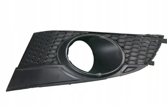 Chevrolet Captiva Front fog light trim/grill 96945179