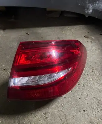 Mercedes-Benz C W205 Rear/tail lights A2059060303 YAP2584914 624500E1361