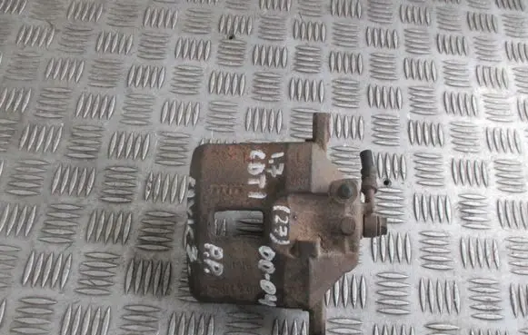 Honda Civic Front brake caliper