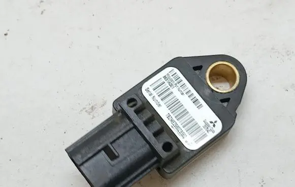 Mitsubishi Outlander Sensor 8651A001