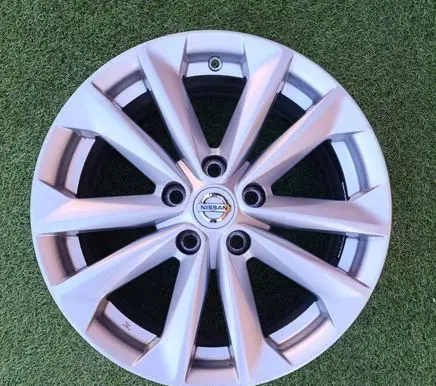 Nissan Qashqai R17 alloy rim 403004B
