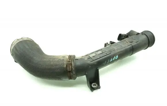 Volvo V60 Air intake hose/pipe 31422153