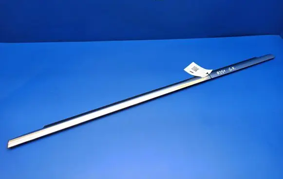 Mercedes-Benz R W251 Rear door glass trim molding