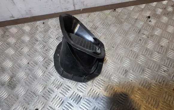 Porsche Cayenne (92A) Cabin air duct channel 7P0819155B