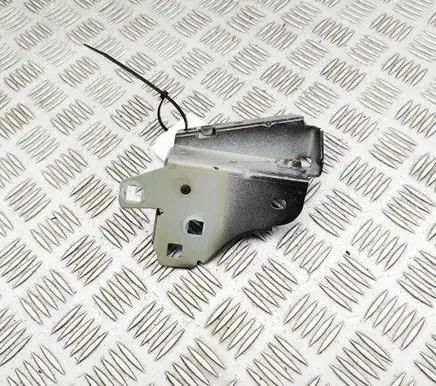 Renault Zoe Fender mounting bracket 620435786R