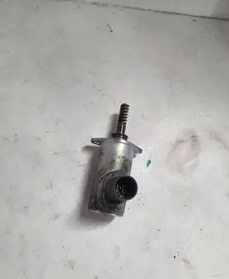 BMW 7 F01 F02 F03 F04 Camshaft vanos timing valve 7605025