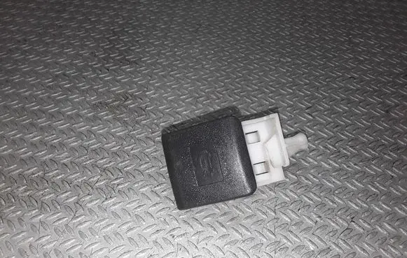 Toyota Verso Engine bonnet (hood) release handle
