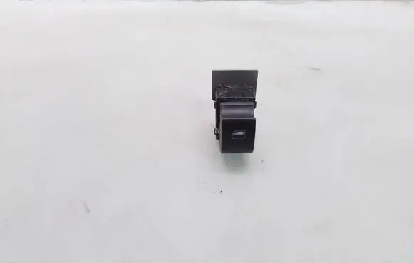 Volkswagen PASSAT B4 Electric window control switch