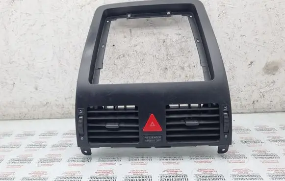 Dash center air vent grill