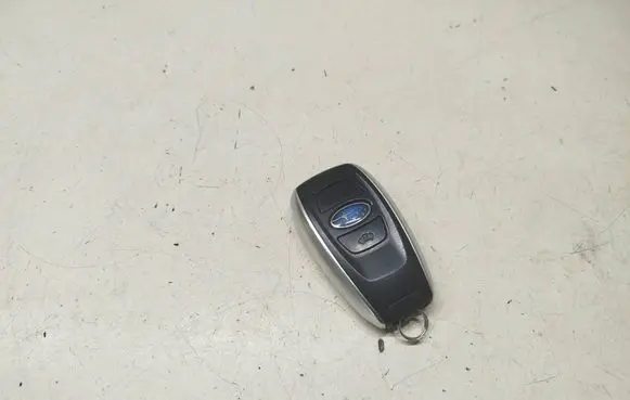 Subaru Outback (BS) Ignition key/card 