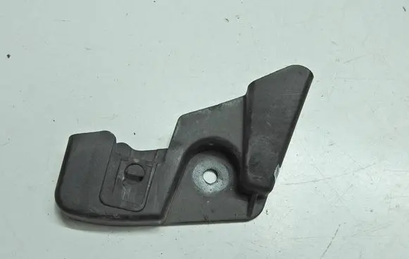 KIA Ceed Radiator mount bracket 86353-1H500
