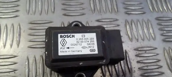 Renault Scenic II - Grand scenic II ESP acceleration yaw rate sensor 0265005259 820007426