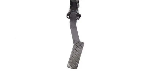 Accelerator throttle pedal
