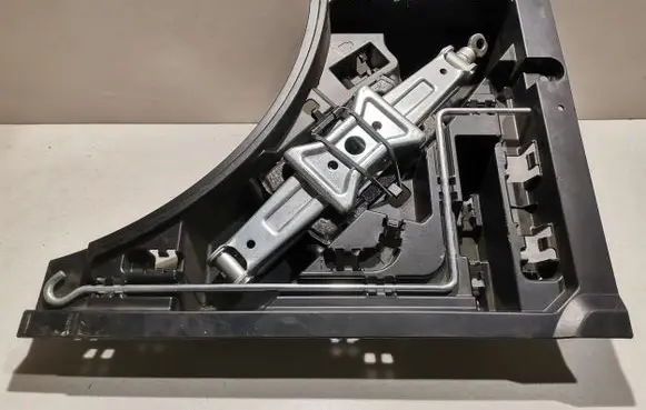 Lexus RX 450H Tool set 6499148070