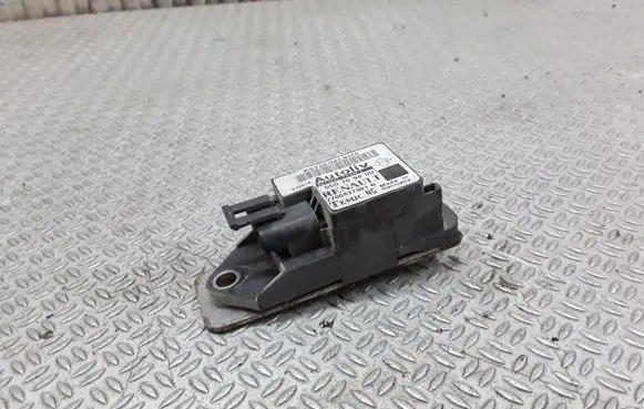Renault Scenic RX Airbag deployment crash/impact sensor 7700437301B