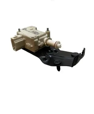 Fuel tank cap lock