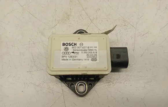 Audi A4 S4 B6 8E 8H ESP acceleration yaw rate sensor 8E0907637B 0265005618 3002862