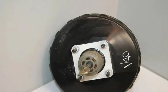 Volvo V70 Brake booster P08683259 224213 03775737014