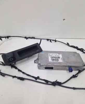 BMW 3 F30 F35 F31 Camera control unit module 04930225601 16129510 1327930684