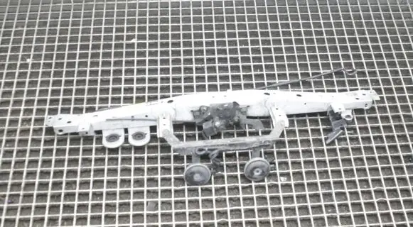 Nissan Juke I F15 Top upper radiator support slam panel 
