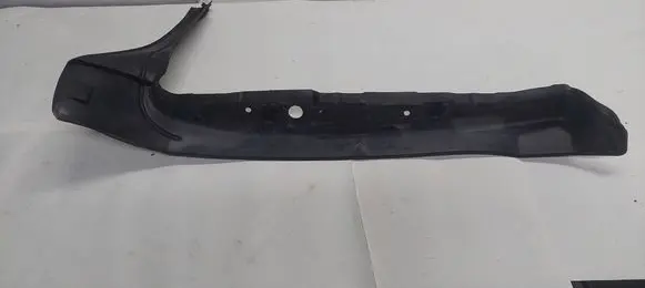 Audi A5 8T 8F Fender end trim 8T0821111