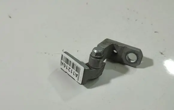 Volkswagen Polo IV 9N3 Front door upper hinge 