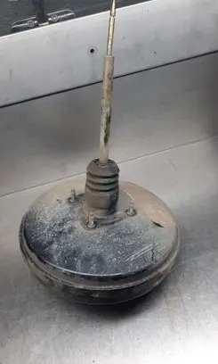 Ford Mondeo Mk III Brake booster
