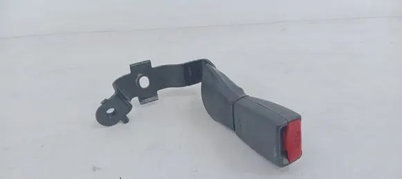 Toyota Avensis T250 Rear seatbelt buckle 1019680