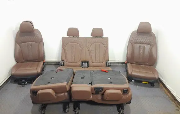 BMW X7 G07 Seat set 